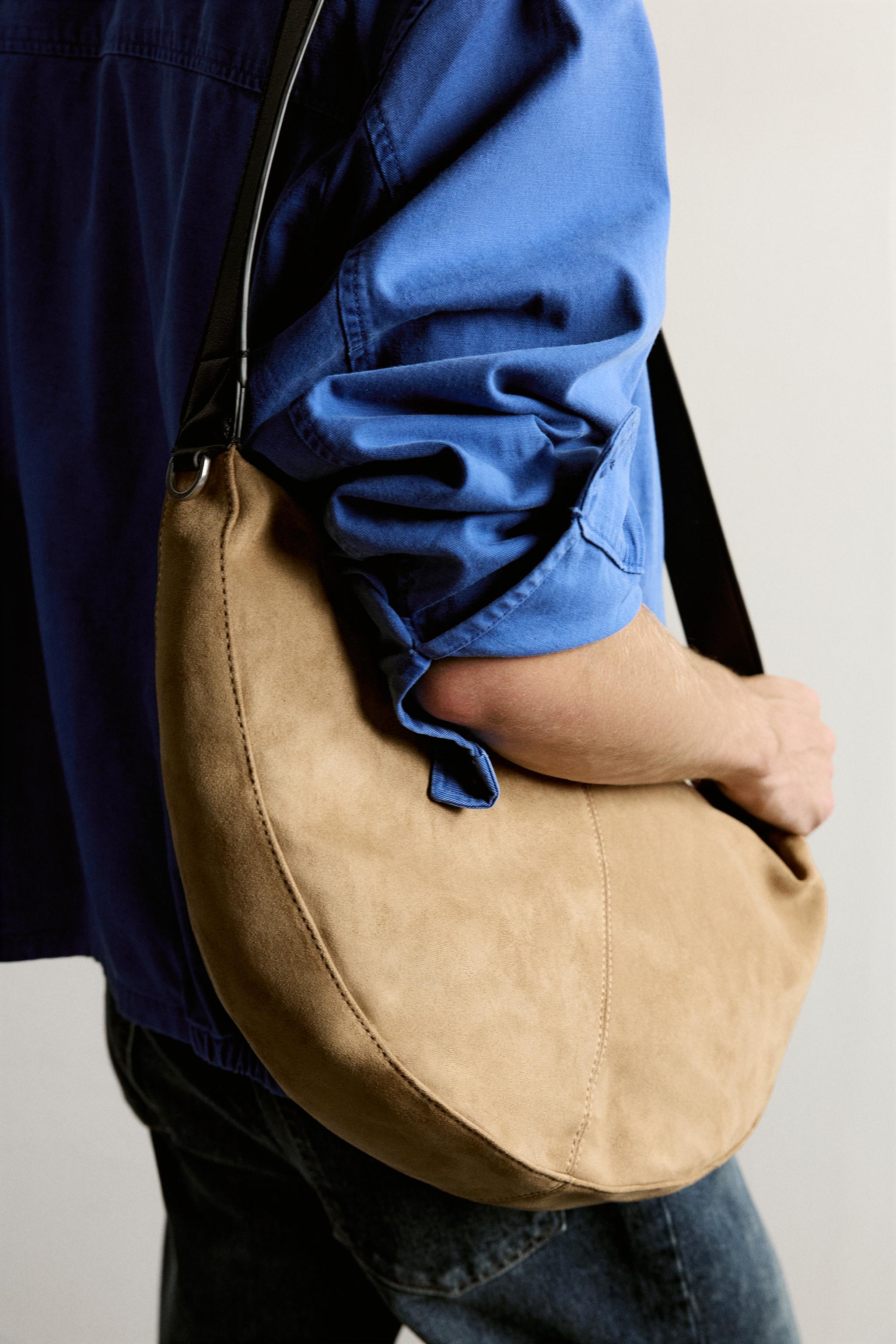 SHOULDER BAG